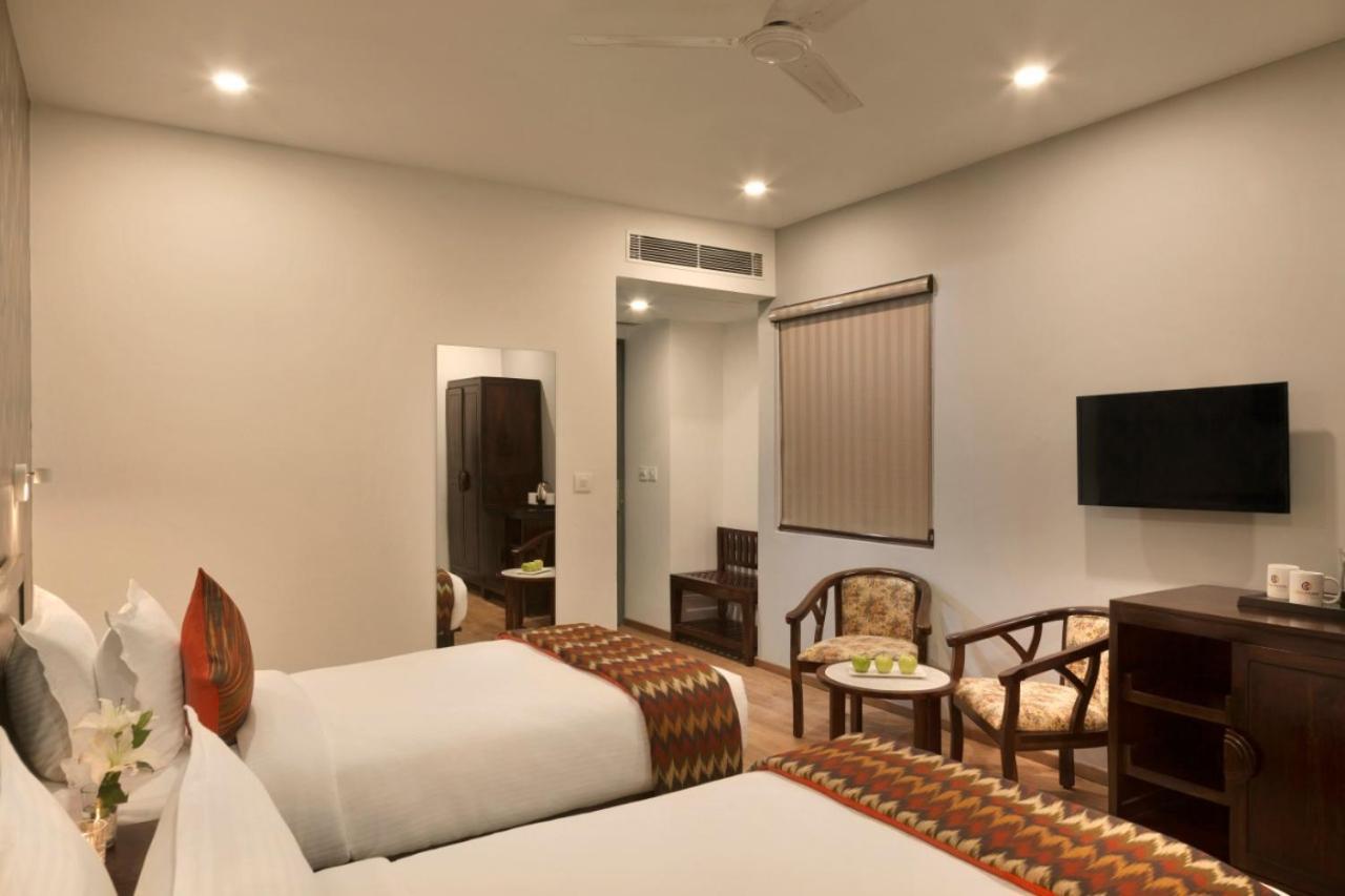 Click Hotel Jaipur, Raja Park Exterior photo